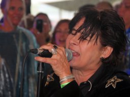 Frédérique Spigt tijdens Mañana Mañana (Hummelo 2014, foto: Harold Pelgrom)