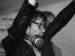 Giel Beelen tijdens Mañana Mañana (Hummelo 2014, foto: Harold Pelgrom)