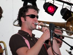 OhnO Jazzband tijdens Jazztime at the Keppel Castle (Laag-Keppel 2011, foto: Harold Pelgrom)