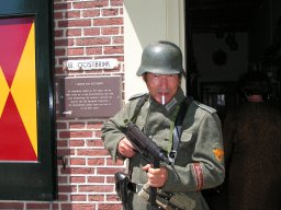 Filmopnamen oorlogsfilm 'In het vuur van de storm' (Hummelo 2006, foto: Harold Pelgrom)