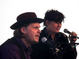 Roel Spanjers en Frédérique Spigt tijdens Mañana Mañana (Hummelo 2014, foto: Harold Pelgrom)