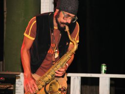 Rude Rich and the High Notes tijdens Mañana Mañana (Hummelo 2013, foto: Harold Pelgrom)